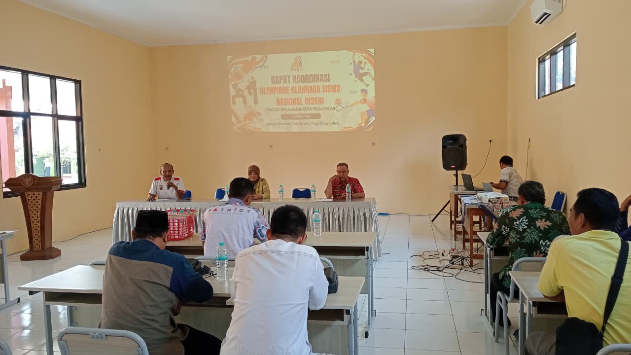 Rapat Koordinasi dengan MKKS, Koordinator Cabang Olahraga dan Panitia